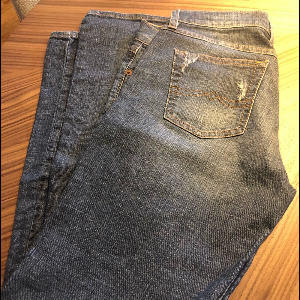 LAST CHANCE: Lucky Brand "Dungarees" Midrise Flare